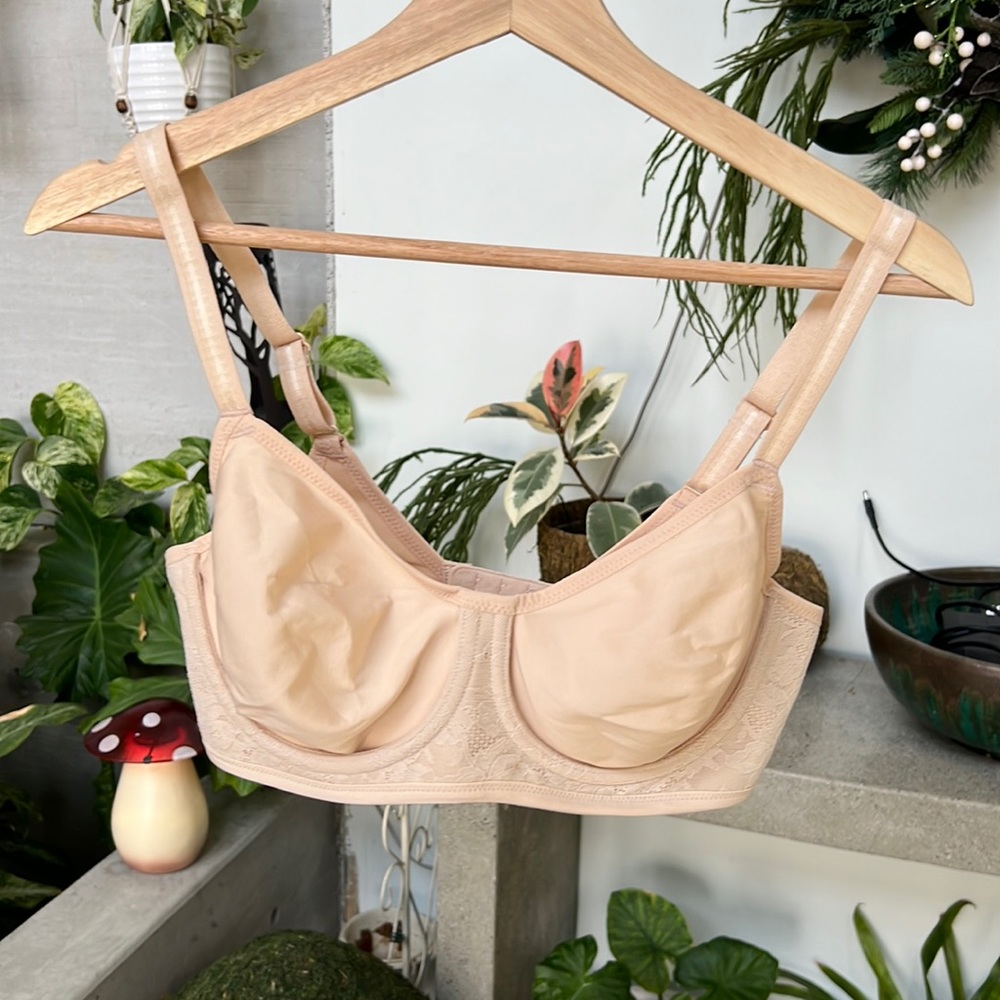 NWOT Wacoal final touch bra